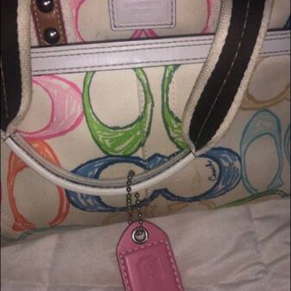 Coach Hampton Scribble Multicolor CC Logo Handbag – Iconic Y2K Style! - Picture 6 of 8